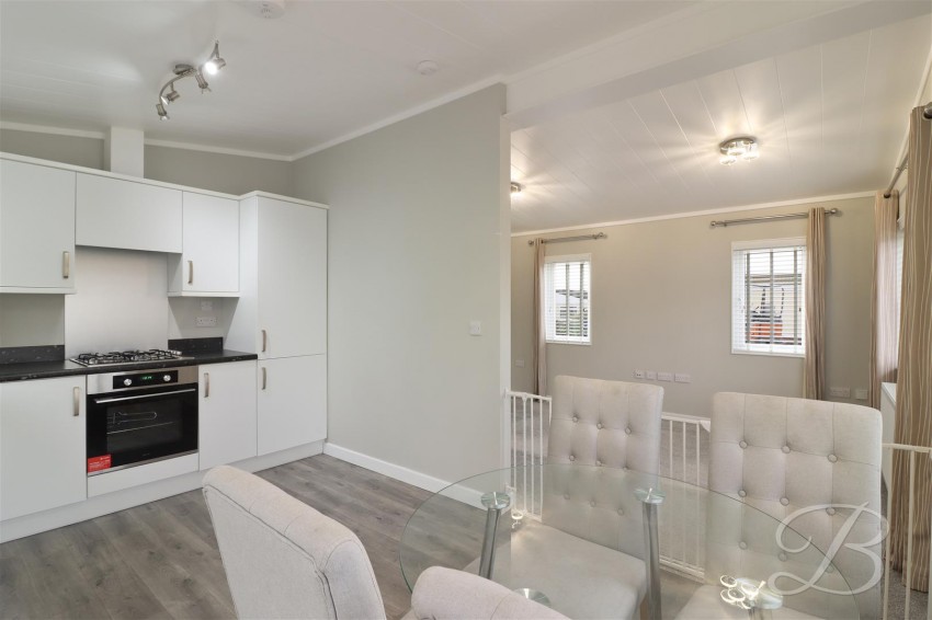 Images for 104, Riverdale Park, Staveley