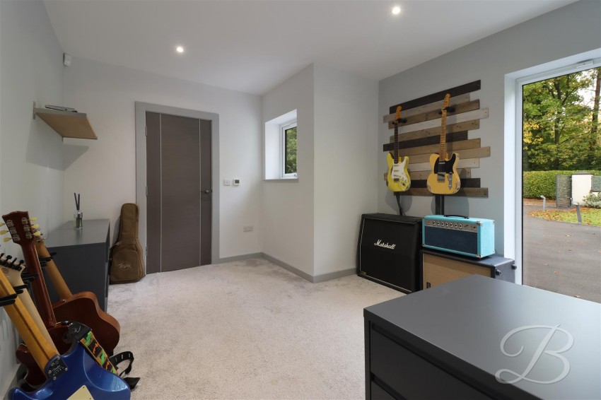 Images for May Lodge Drive, Rufford, Newark