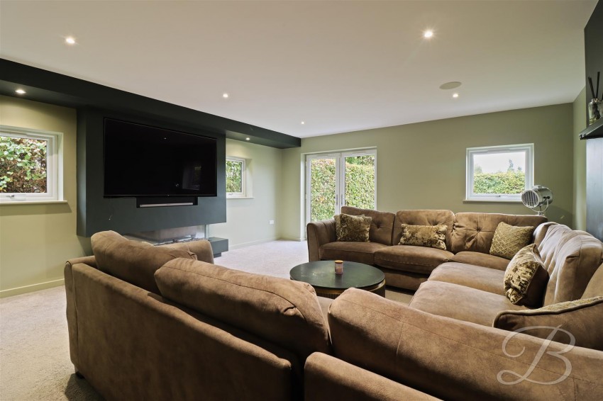 Images for May Lodge Drive, Rufford, Newark