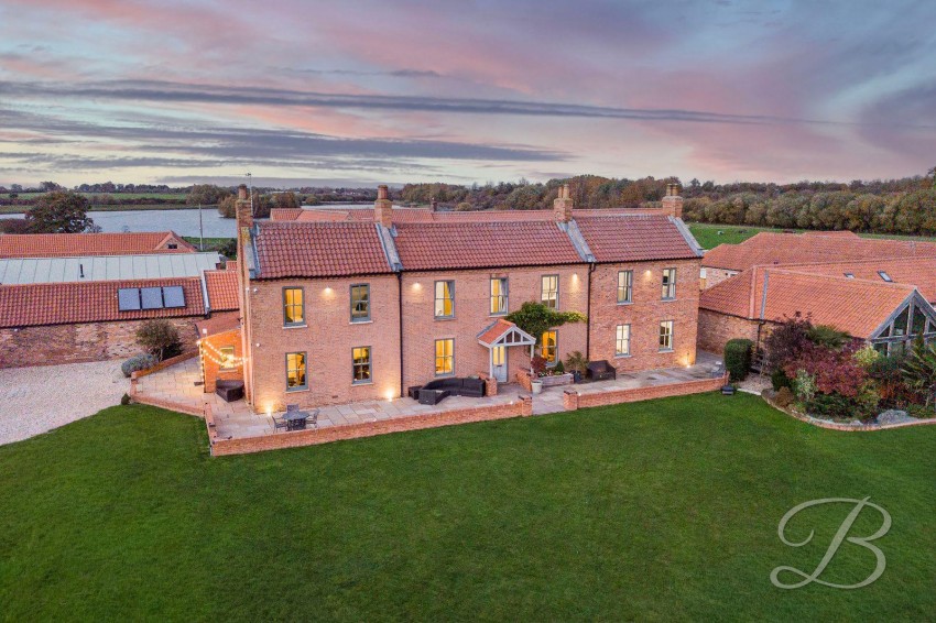 Images for The Old Farm House, Sutton, Retford