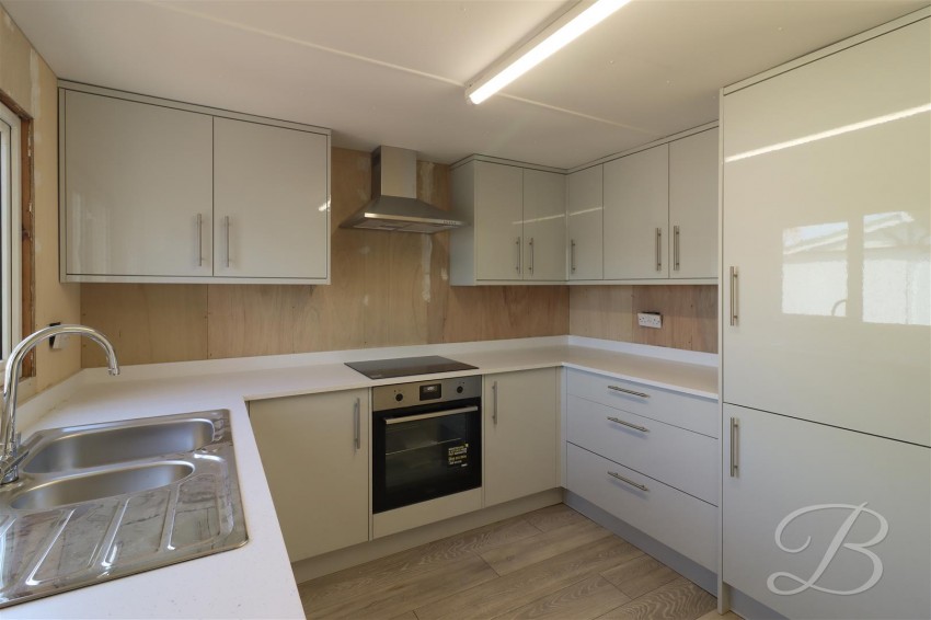 Images for 82, Riverdale Park, Staveley