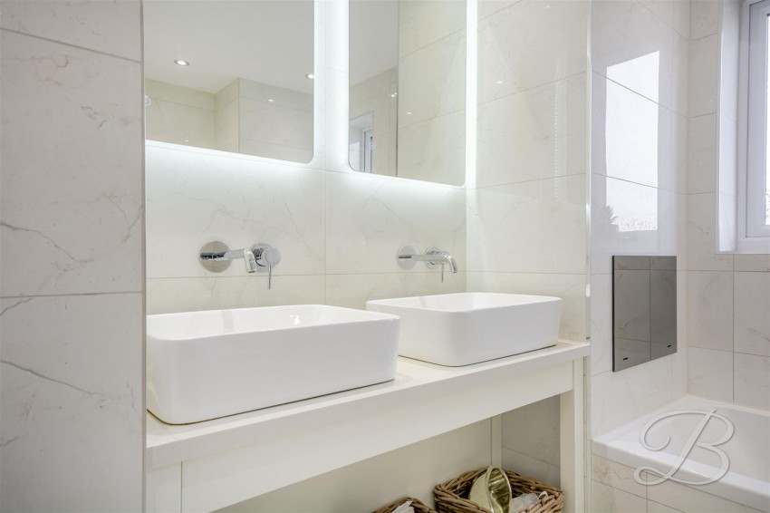 Images for Chatsworth Drive, Mansfield