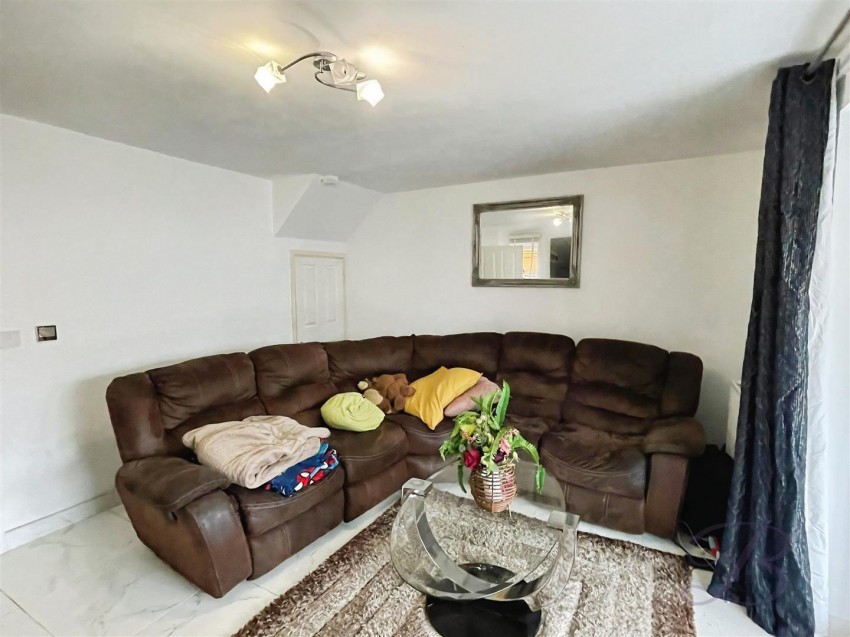 Images for Orchid Grove, Shirebrook, Mansfield